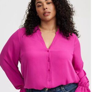 Torrid 0X Georgette Button-down blouse NWT - hot pink